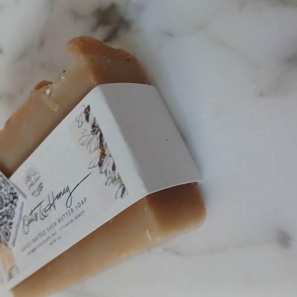 Oats & Honey Handcrafted Shea Butter Soap new with tags 5 oz Soap and Sunshine - Picture 6 of 14